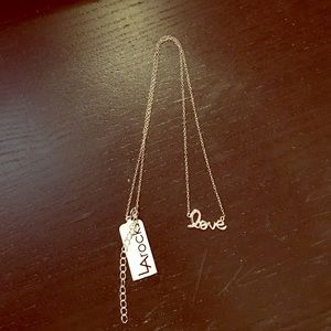 💞DAINTY LOVE NECKLACE💞