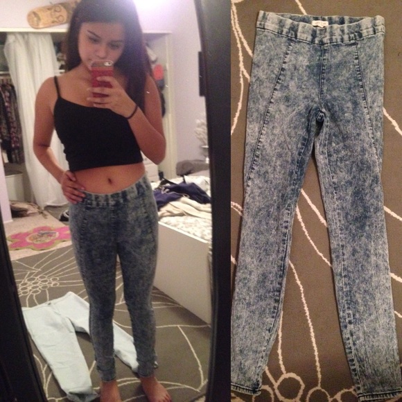 🚫UO Jeggings SOLD🚫