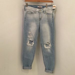 Distressed Boyfriend Jeans