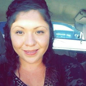 Meet your Posher, Adriana