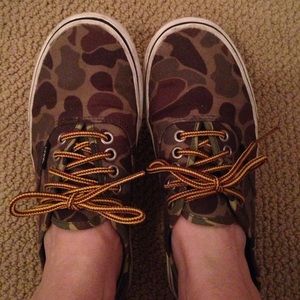 Camo Vans Sneakers!