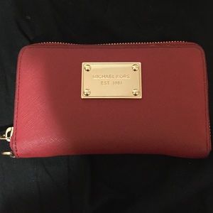 Michael Kors Phone Wristlet