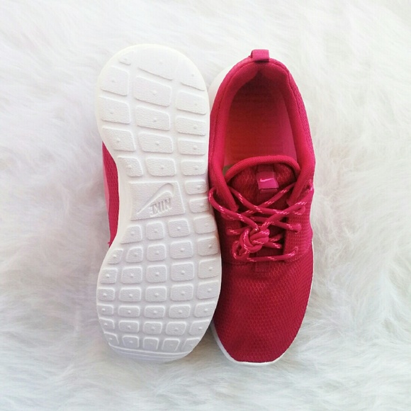 hot pink roshes