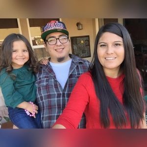 Meet your Posher, Monique m