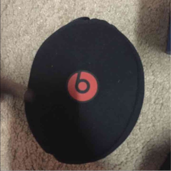 Beats - Picture 4 of 4