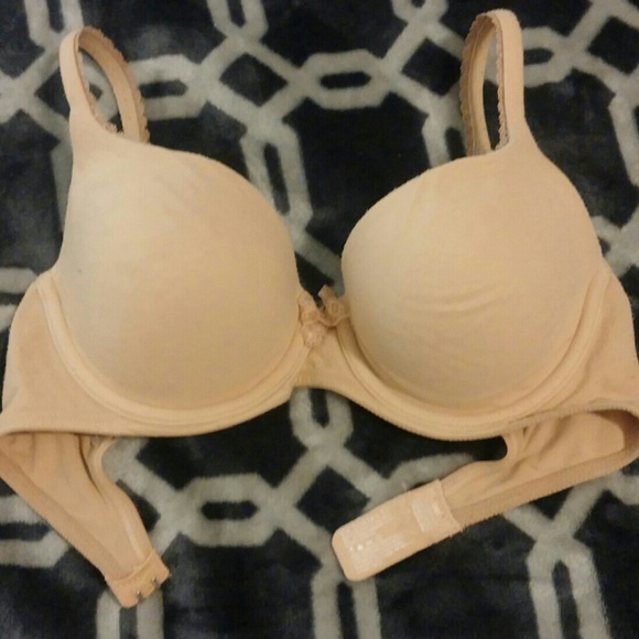 Body by Victoria Secret bra 32 D