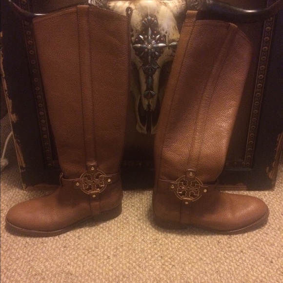 Tory Burch Shoes - Tory burch Amanda boot size 6.5