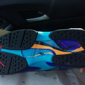 Jordan's Aqua 8 size 9