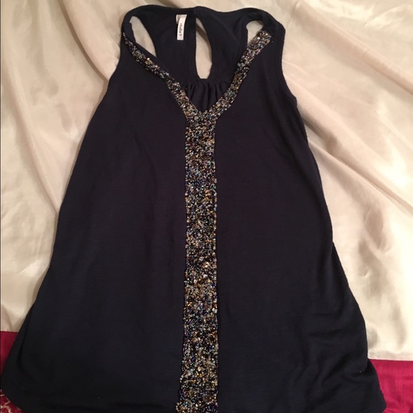 Studio y dressy tank