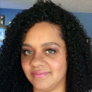 Meet your Posher, Myranda