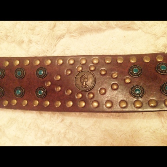 Accessories - Wide Faux Leather Waist Belt Accessories - Wide Faux Leather Waist Belt