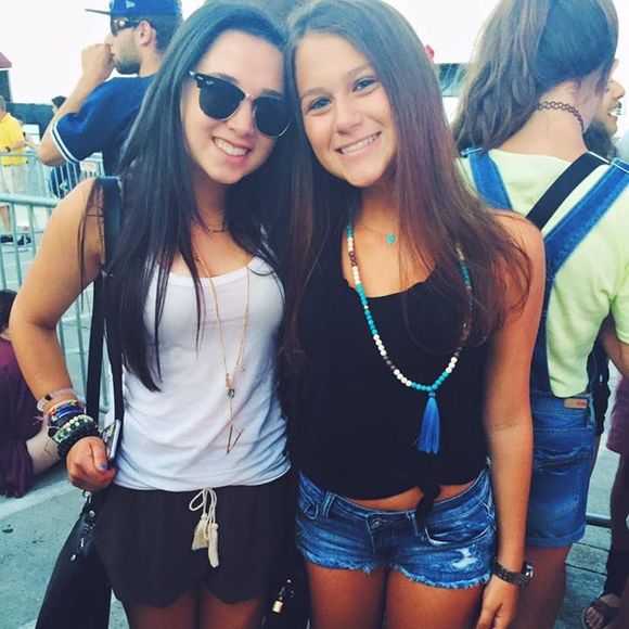 Meet your Posher, Lea