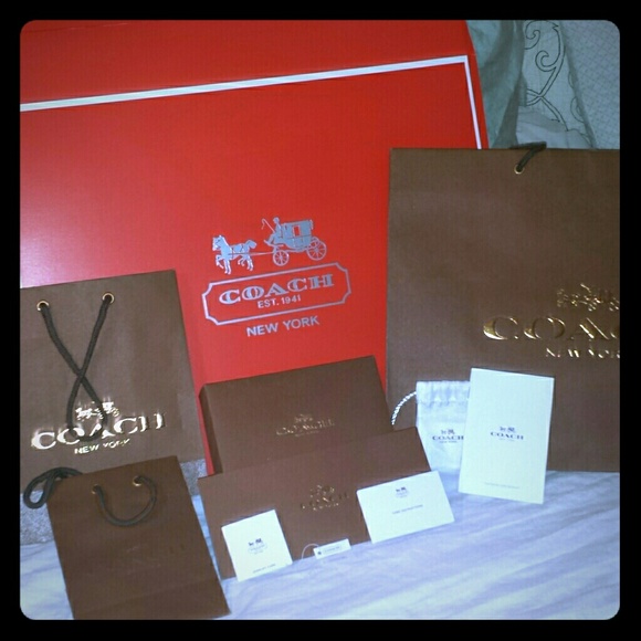 Coach gift bags, gift boxes & other coach