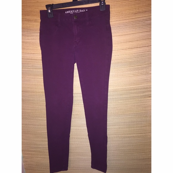 American Eagle Burgundy Jeggings