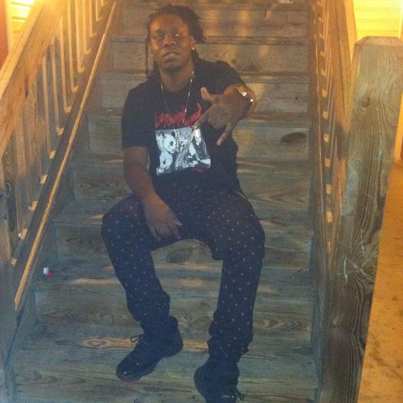 Meet your Posher, Bobby