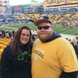 Meet your Posher, Deanda