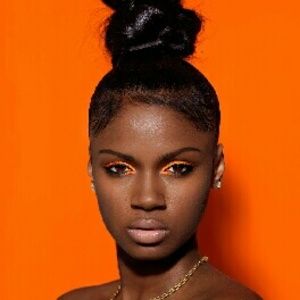 Meet your Posher, Edric