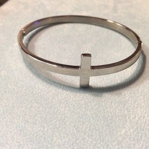 Cross High Gloss Stainless Silver Bracelet