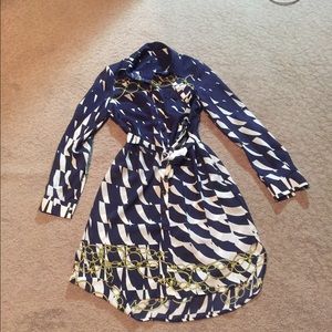 Shirt dress with a ribbon to tie around your waist