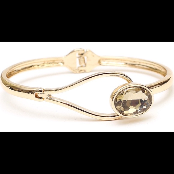 Champagne Stone Hinged Gold Bangle