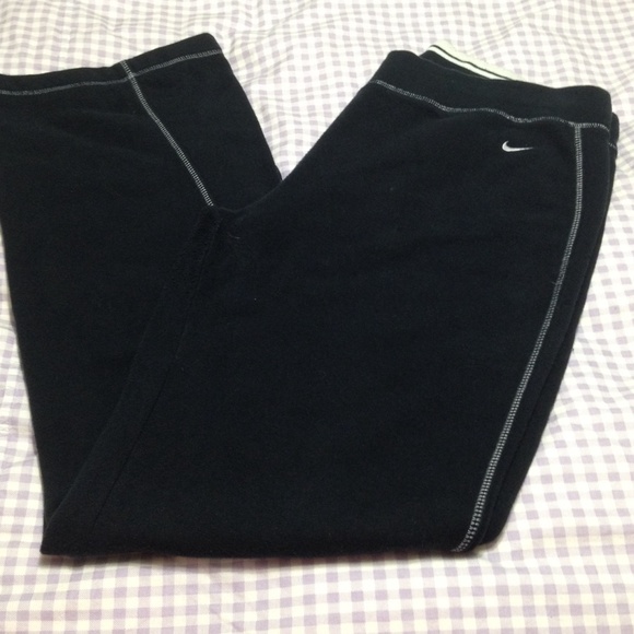 Nike jogging pants