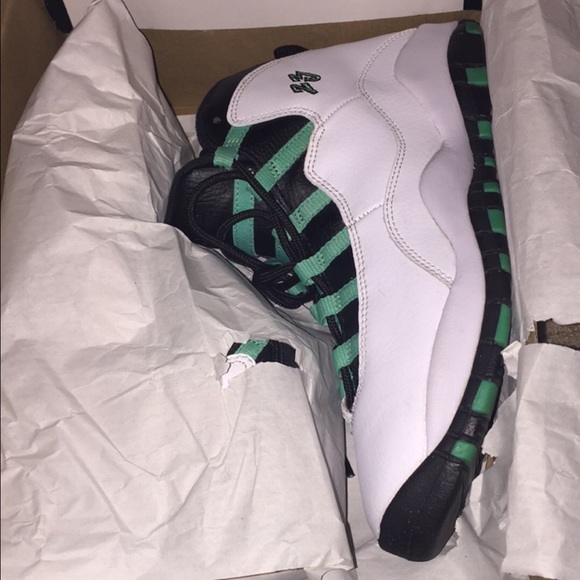 Air Jordan retro 10 verde size 7Y - Picture 2 of 4