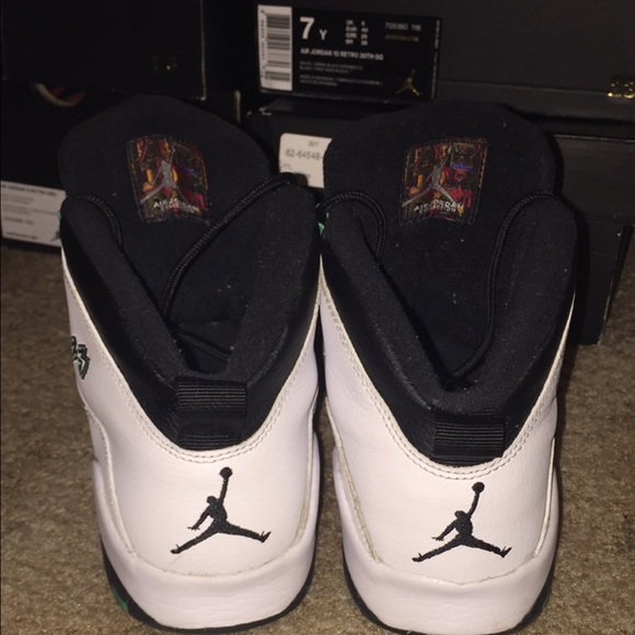 Air Jordan retro 10 verde size 7Y - Picture 3 of 4