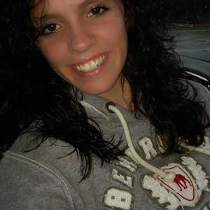 Meet your Posher, Clarissa