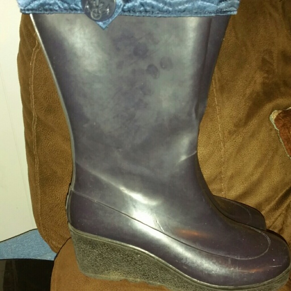 Rain boots - Picture 2 of 3