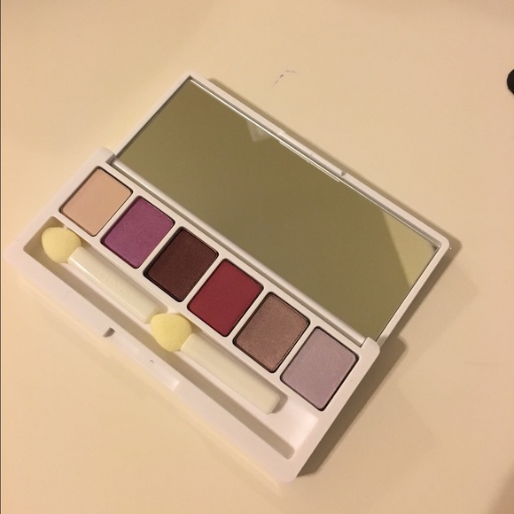 Clinique eye shadows palette