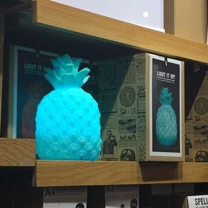 Meet your Posher, Ofelia