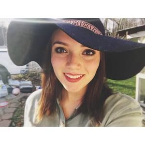 Meet your Posher, Natasha