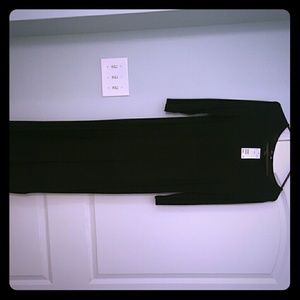 Fitted long black dress