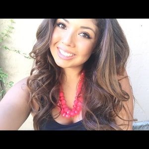 Meet your Posher, Ileana