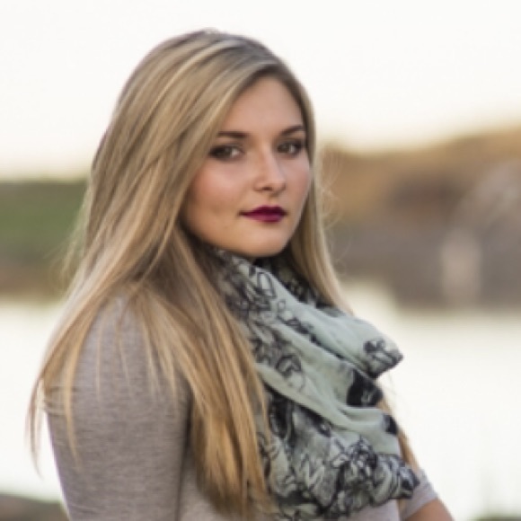 Meet your Posher, Kylee