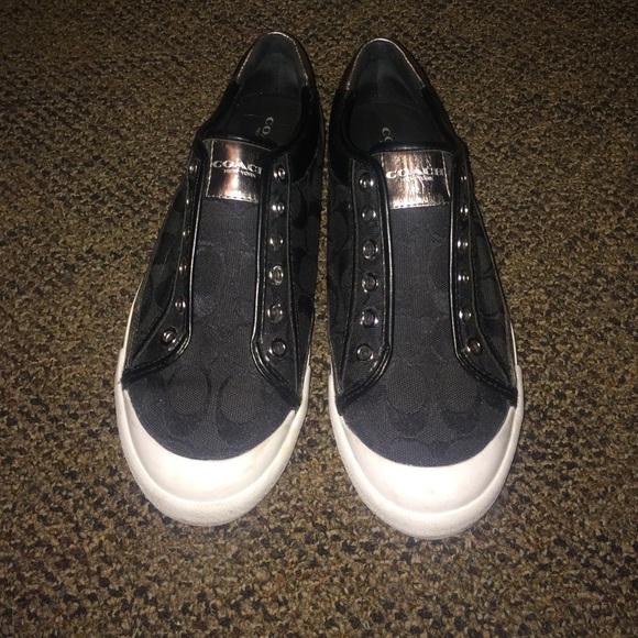 COACH SHOES| barely used, NO scuffs or wear &tear
