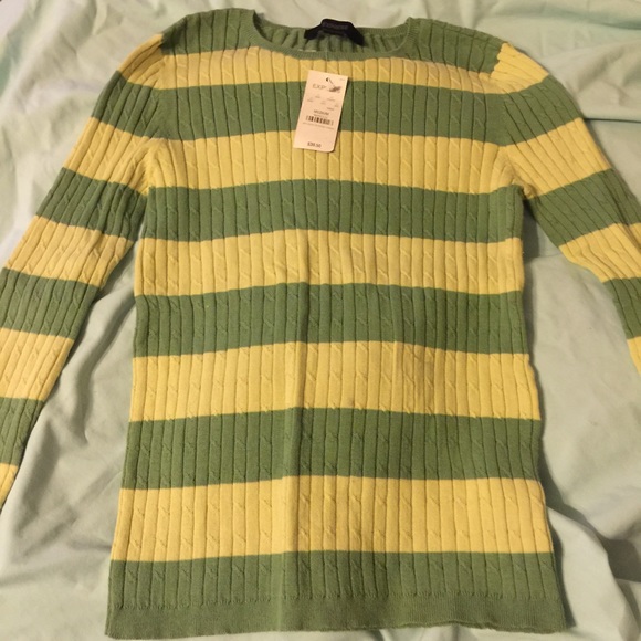 NWT Express Cable Crew Sweater