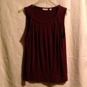 Sleeveless shirt