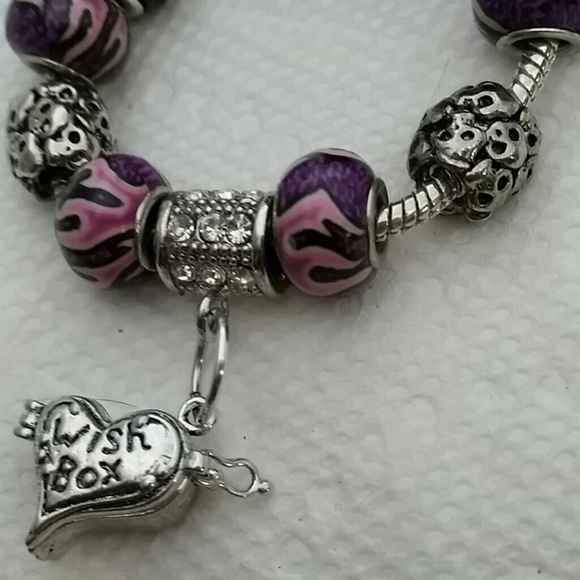 PURPLE CHARM BRACELET w SECRET WISH BOX - Picture 3 of 4