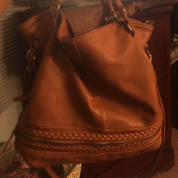 Tan purse
