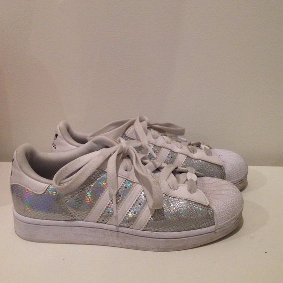 adidas superstar womens holographic