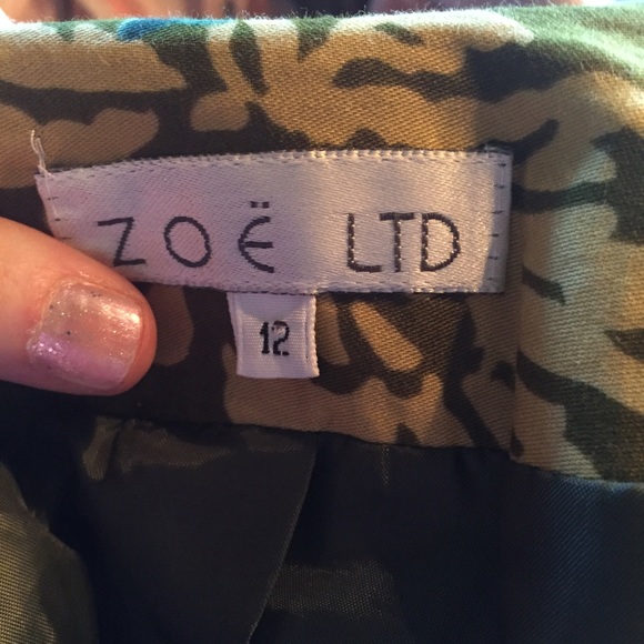 Green Velvet Floral Jacket - Picture 4 of 4