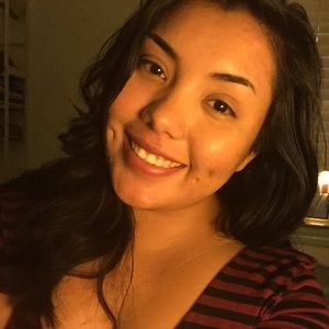 Meet your Posher, Valerie