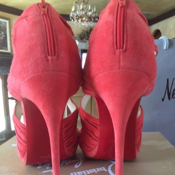 CHRISTIAN LOUBOUTIN AKA RED BOTTOMS, Worn ONCE. - Picture 3 of 4
