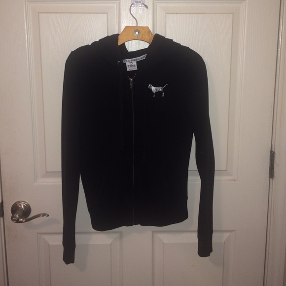 Small VS black jacket