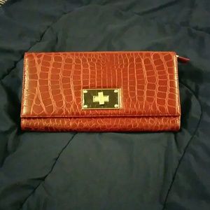 Leather cluch