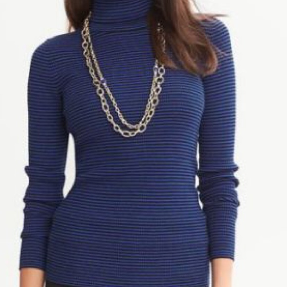 Banana Republic Turtleneck