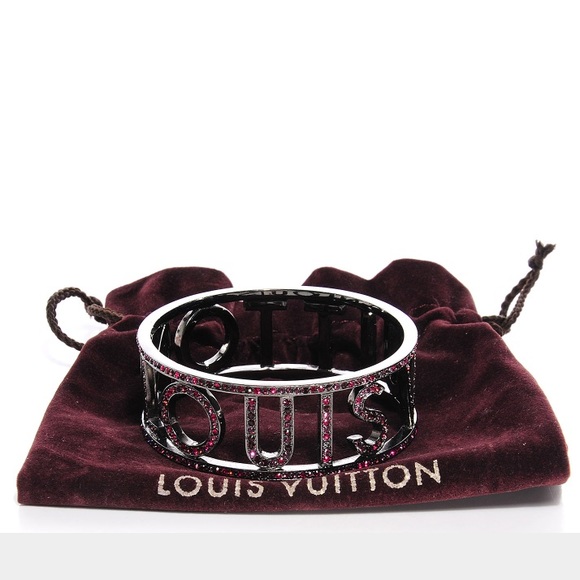 Louis Vuitton Jewelry - Sold! LOUIS VUITTON Swarovski Crystal Bracelet