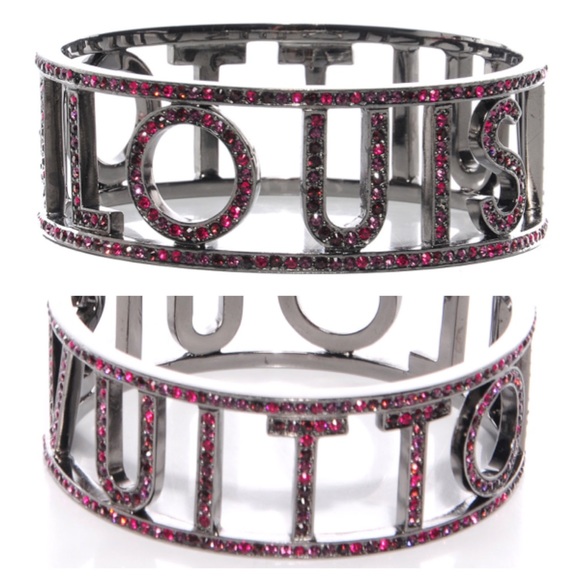 Sold! LOUIS VUITTON Swarovski Crystal Bracelet - Picture 2 of 4