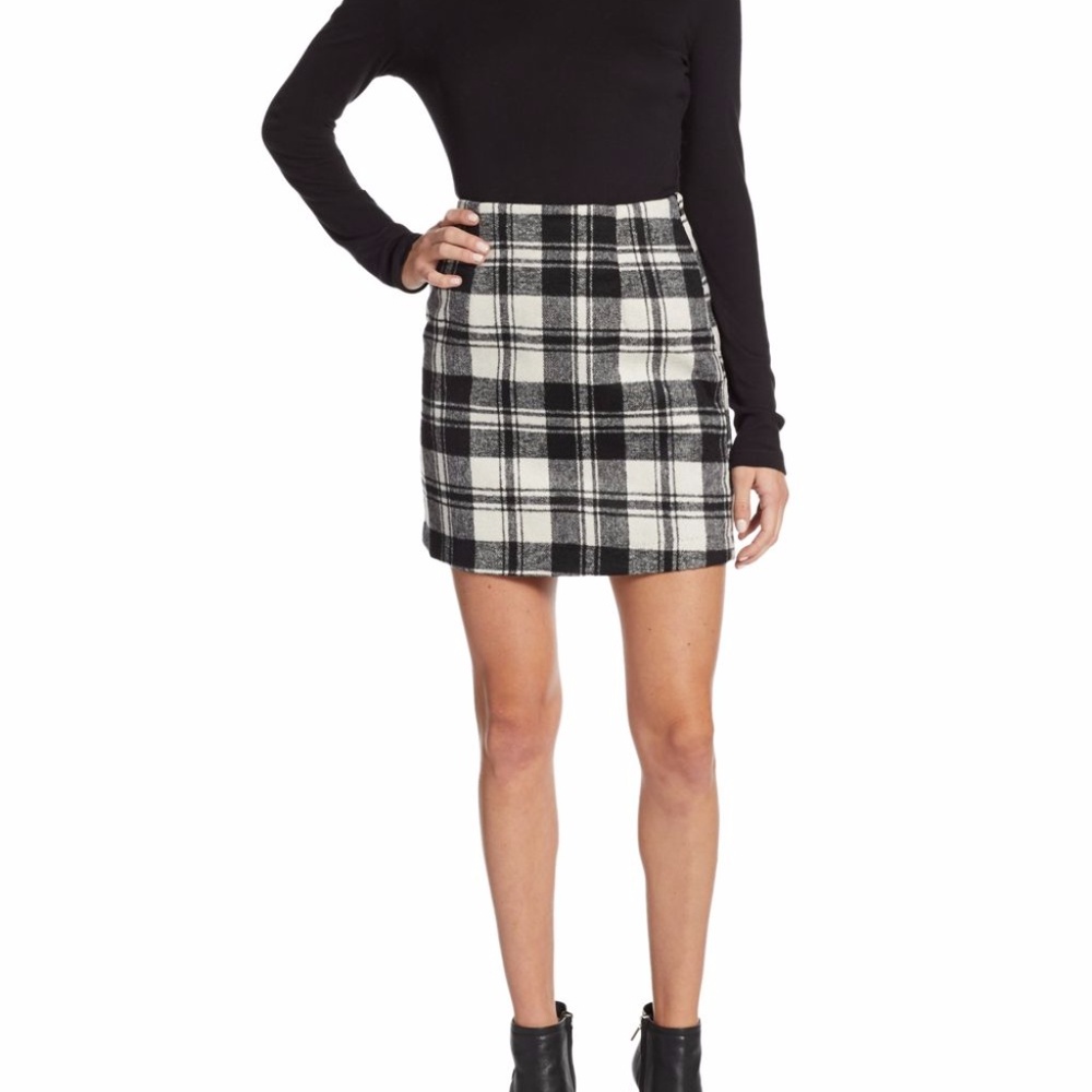 Tartan plaid mini skirt